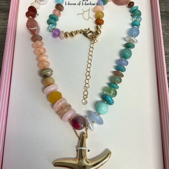 House Of Harlow 1960 | Reconstituted Turquoise Statement Starfish Necklace - Picture 5 of 6